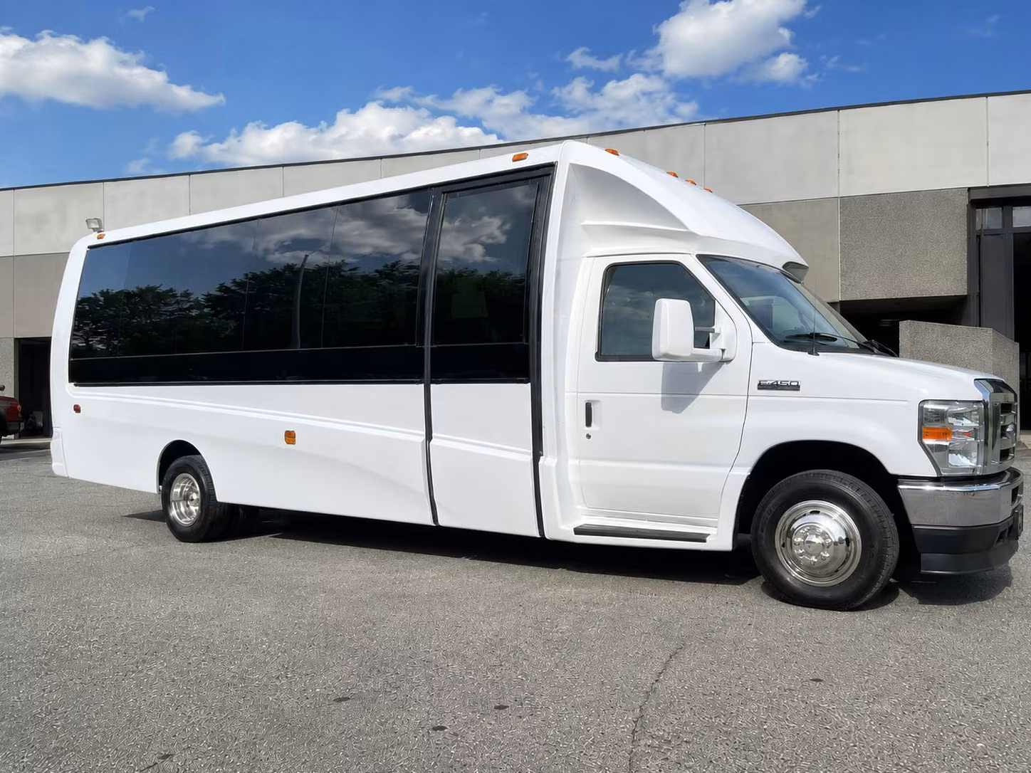 alexandria school trip bus rentals