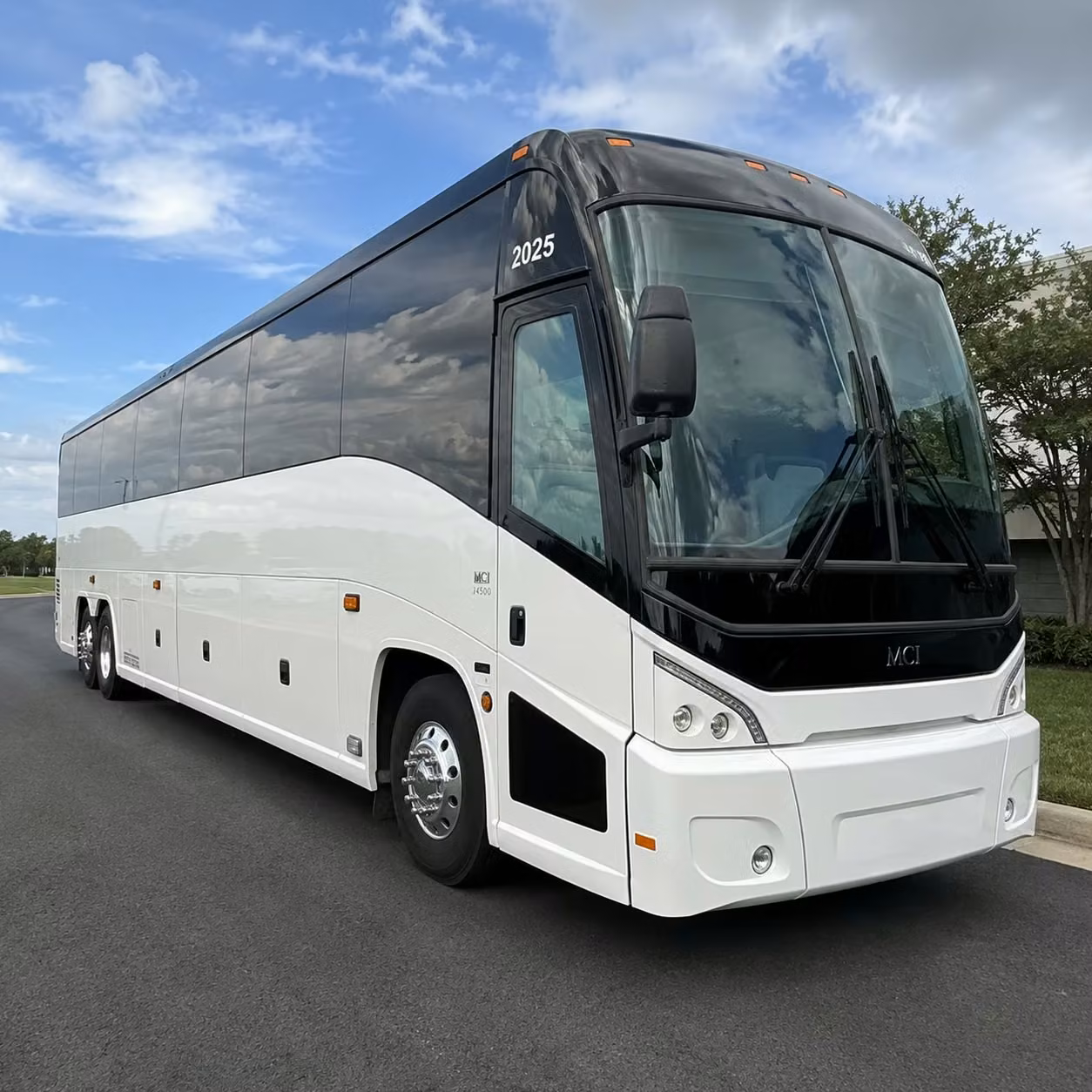 compare long distance bus rentals from alexandria virginia in under 30 seconds no account needed