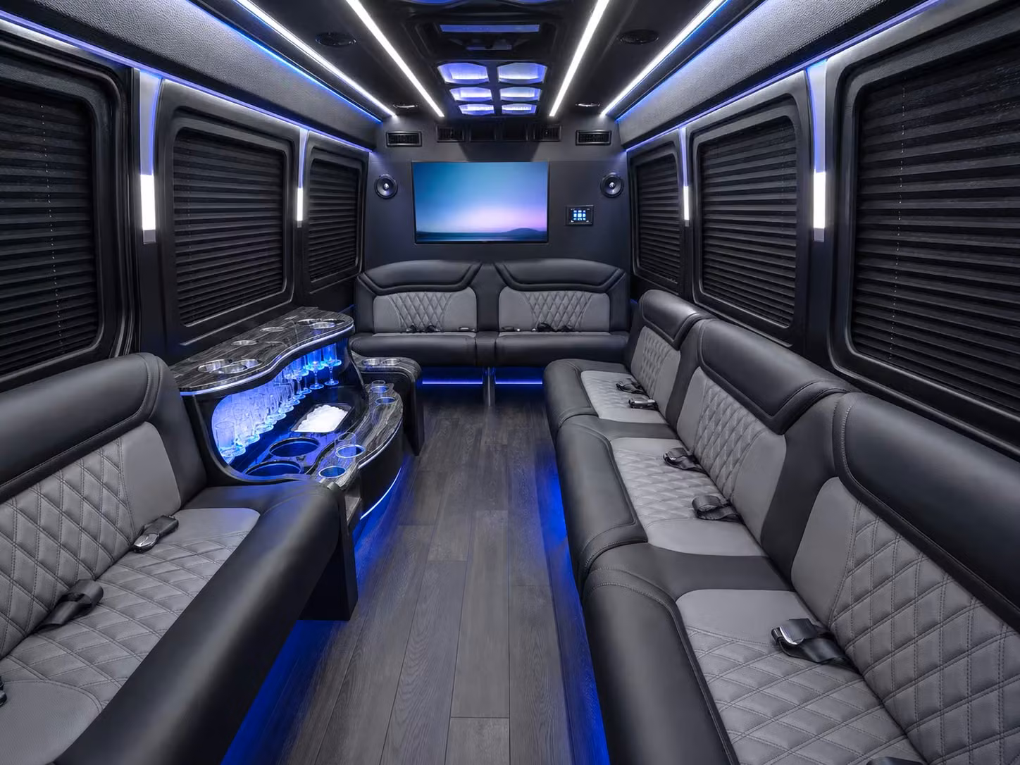 corporate event bus rentals in alexandria