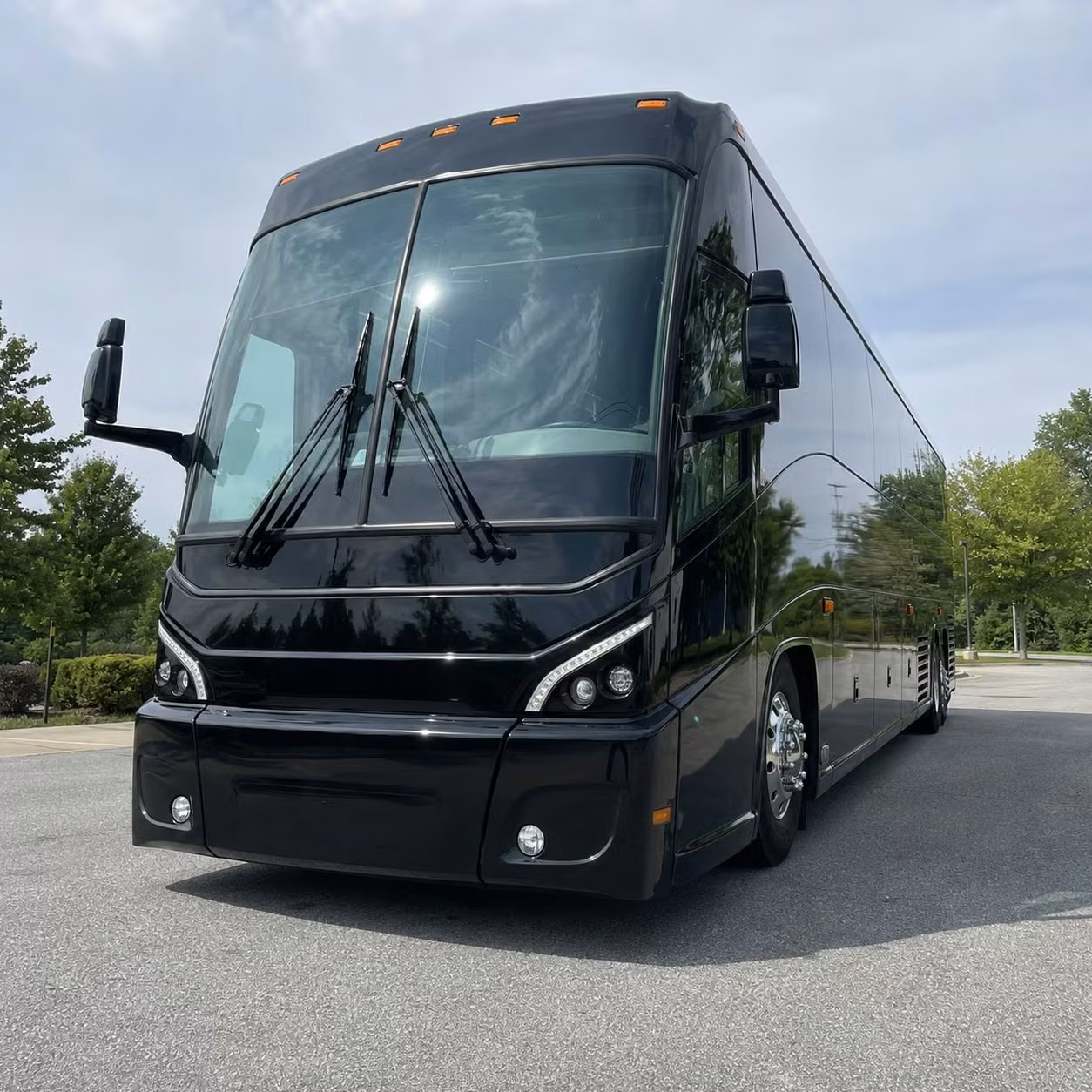 daily commuter shuttle service along alexandria s most congested corridors